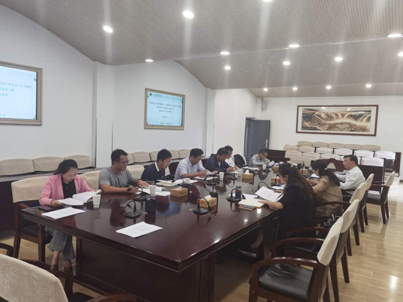 学校召开食品安全卫生工作专题会