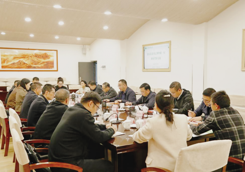 宜良县主要领导到我校考察交流