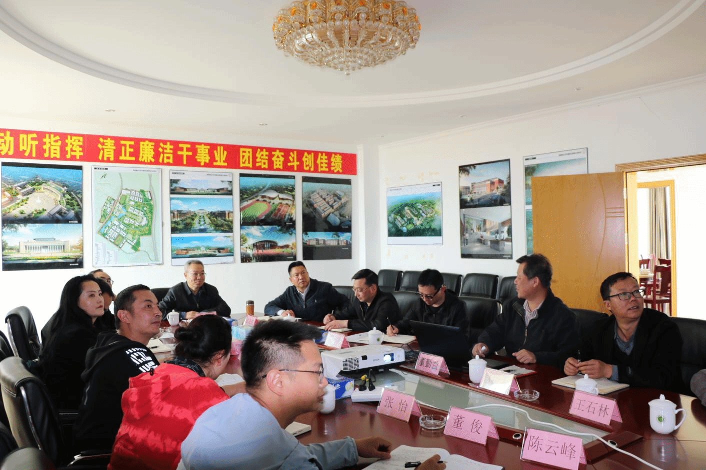 我校党委书记周学斌到石林校区建设工地检查指导工作