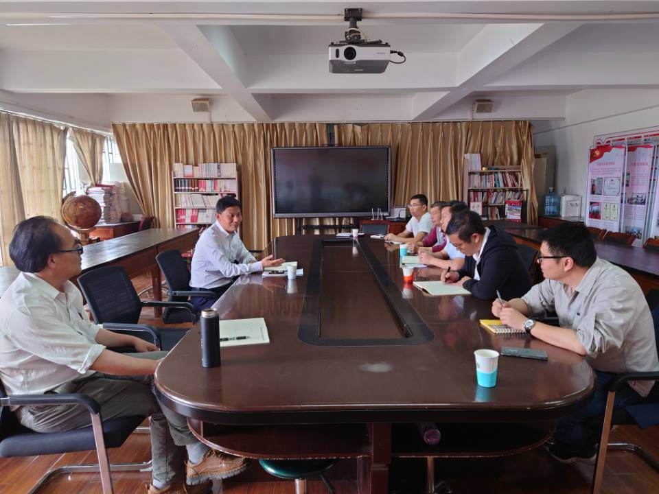校党委副书记刘清江到生物多样性保护学院、林学院调研绩效工资分配工作