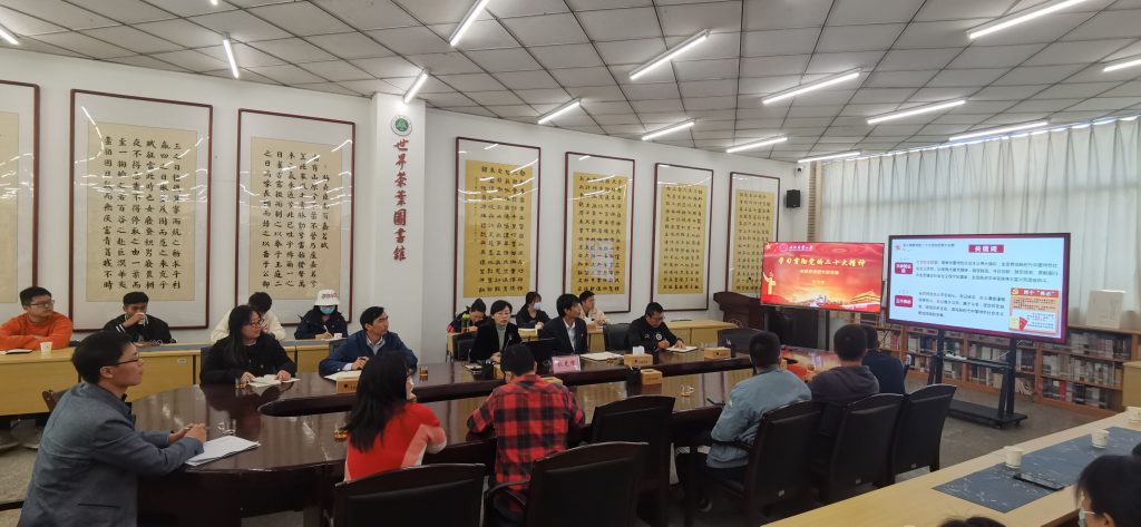 校领导到机械与交通学院讲授党的二十大精神专题党课
