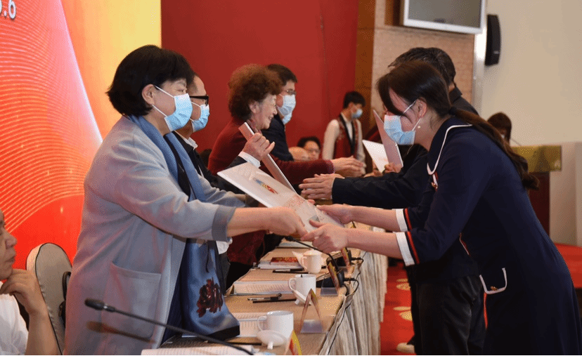 我校获授“云岭大讲堂•人文西林讲坛”和“2022年度云南省社会科学普及示范基地”