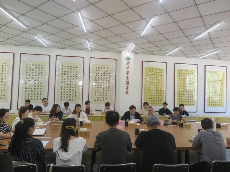 中国社会科学院学部委员梁慧星研究员到我校讲学