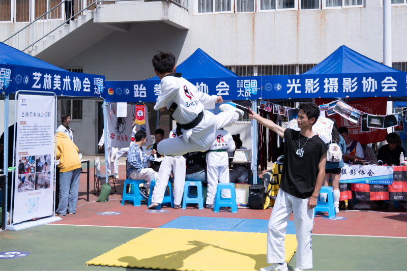 学校举办2023年迎新主题系列活动