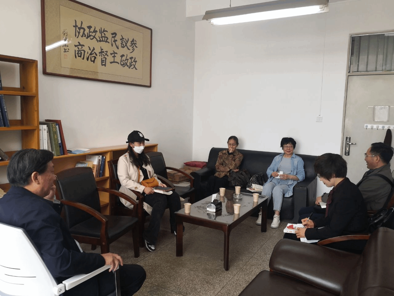 云南省政协教育界别“委员工作室”召开座谈会