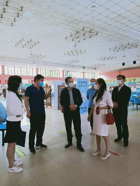 校纪委对学校疫情防控工作开展常态化监督检查